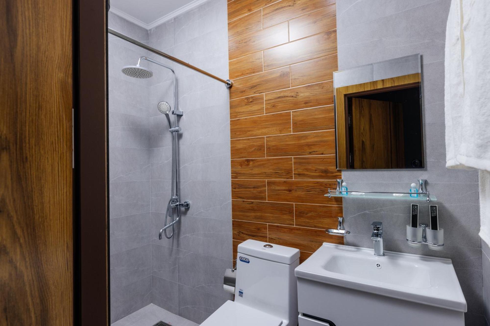 Royal Sebzor Hotel Ташкент Екстериор снимка