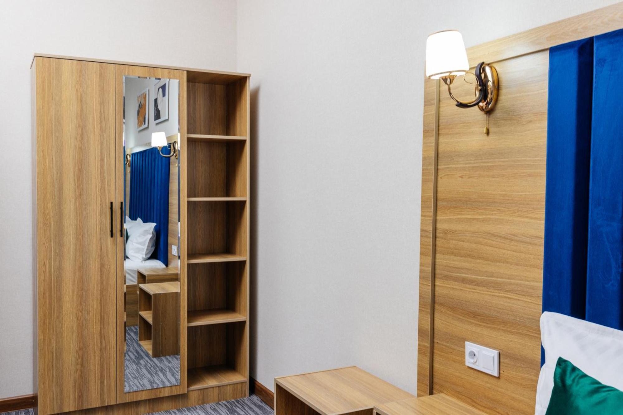 Royal Sebzor Hotel Ташкент Екстериор снимка
