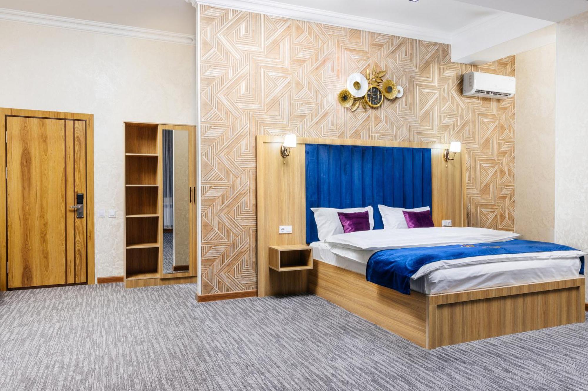 Royal Sebzor Hotel Ташкент Екстериор снимка