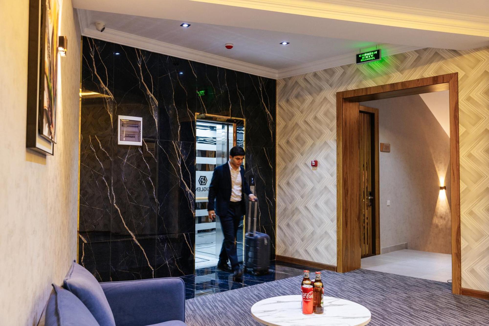 Royal Sebzor Hotel Ташкент Екстериор снимка