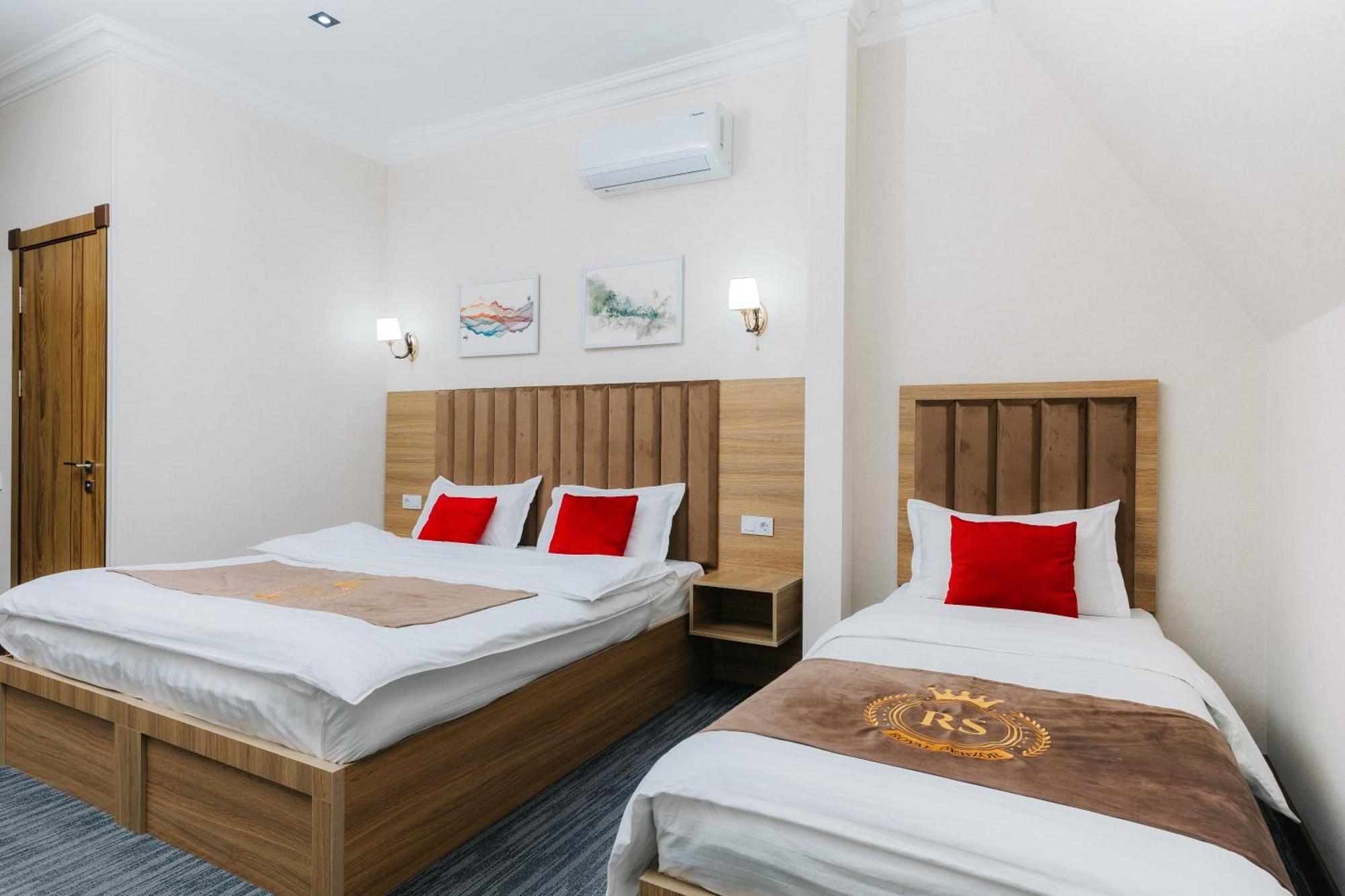 Royal Sebzor Hotel Ташкент Екстериор снимка